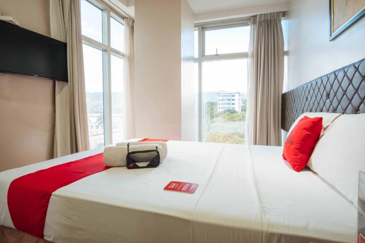 Reddoorz Plus Near Cebu Capitol Exterior foto